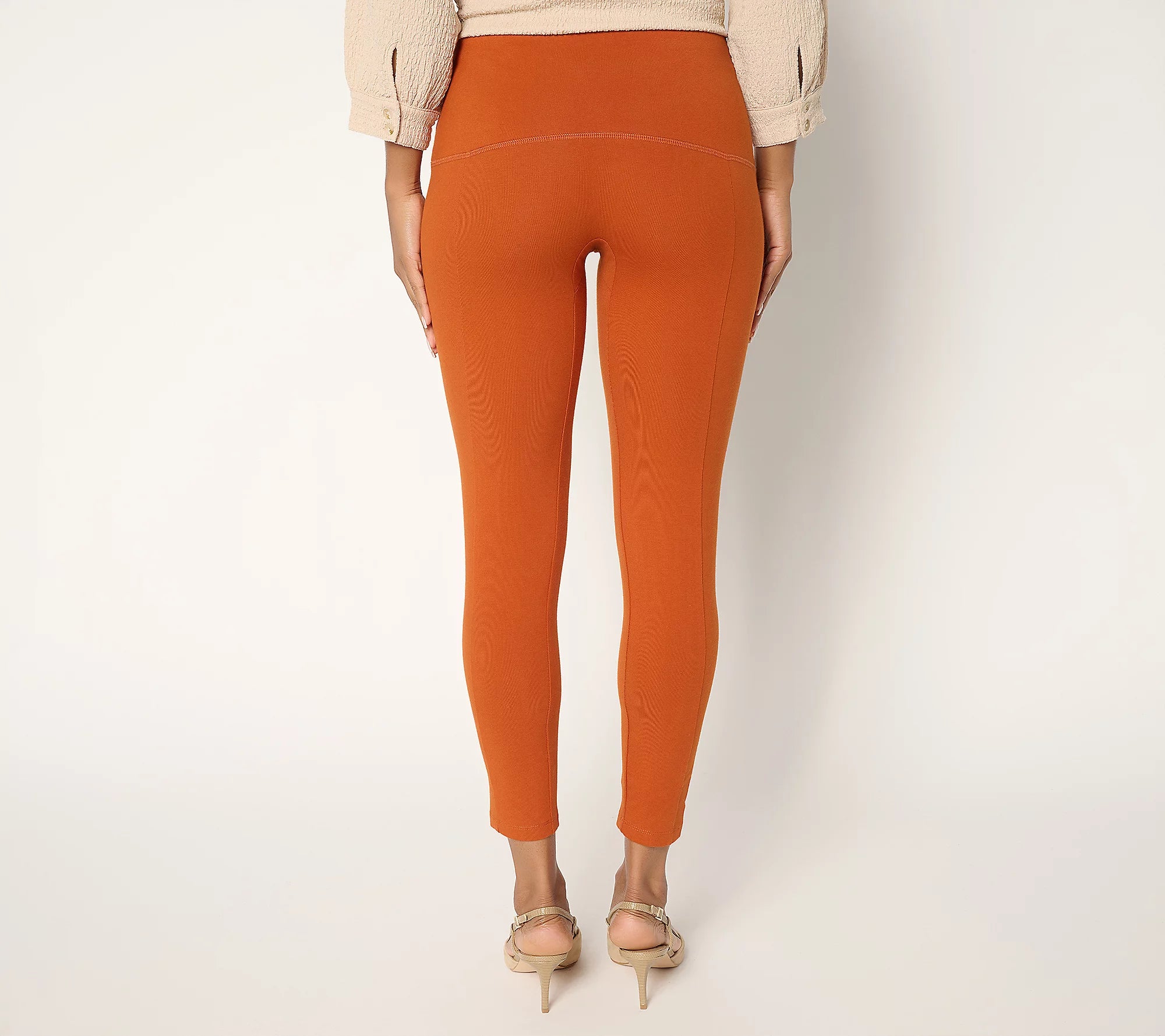 Women with Control Smooth and Sleek Booty Lifter Leggings