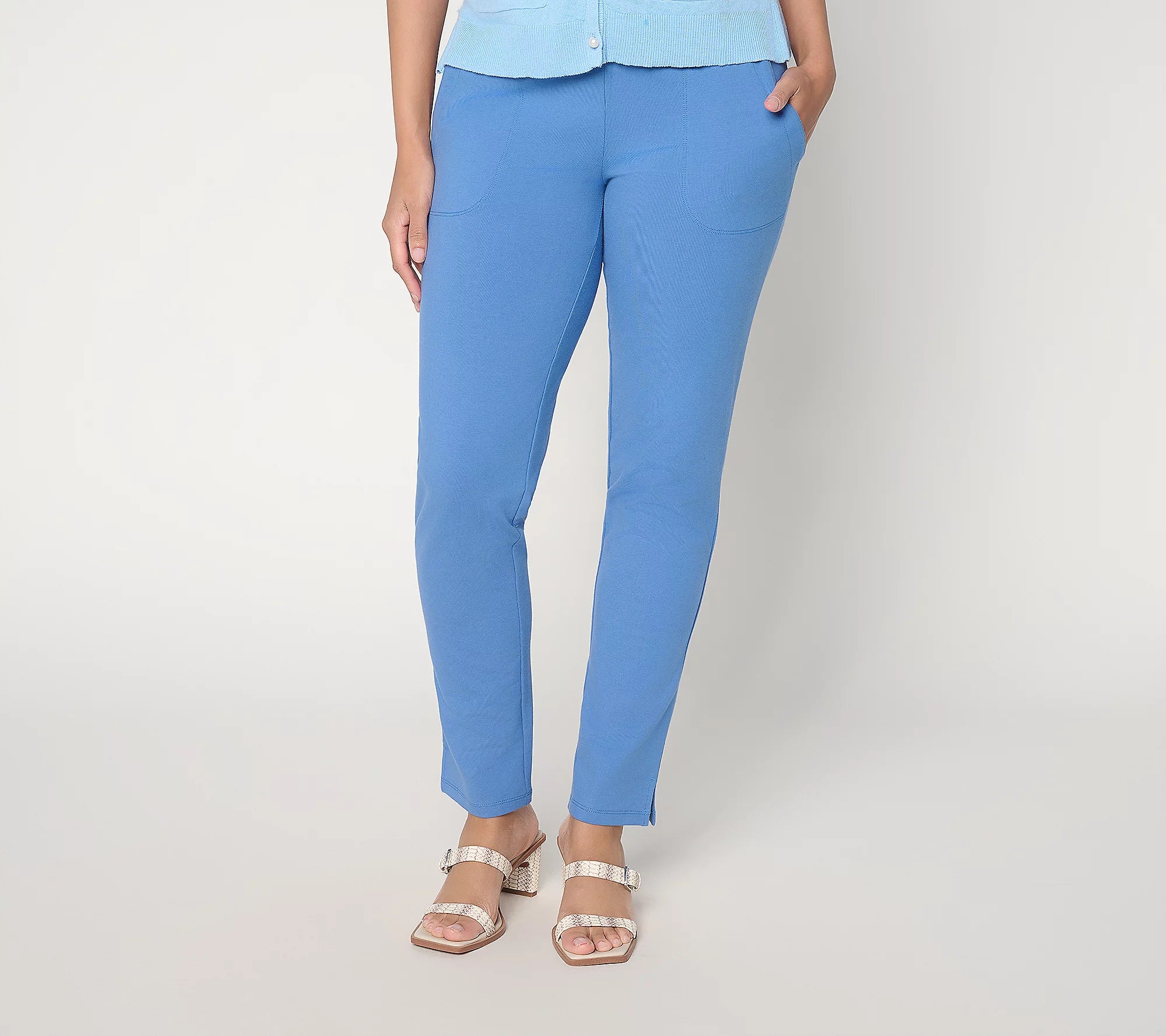 Women with Control Regular 86/14 Slim Leg Chic Contour Pant