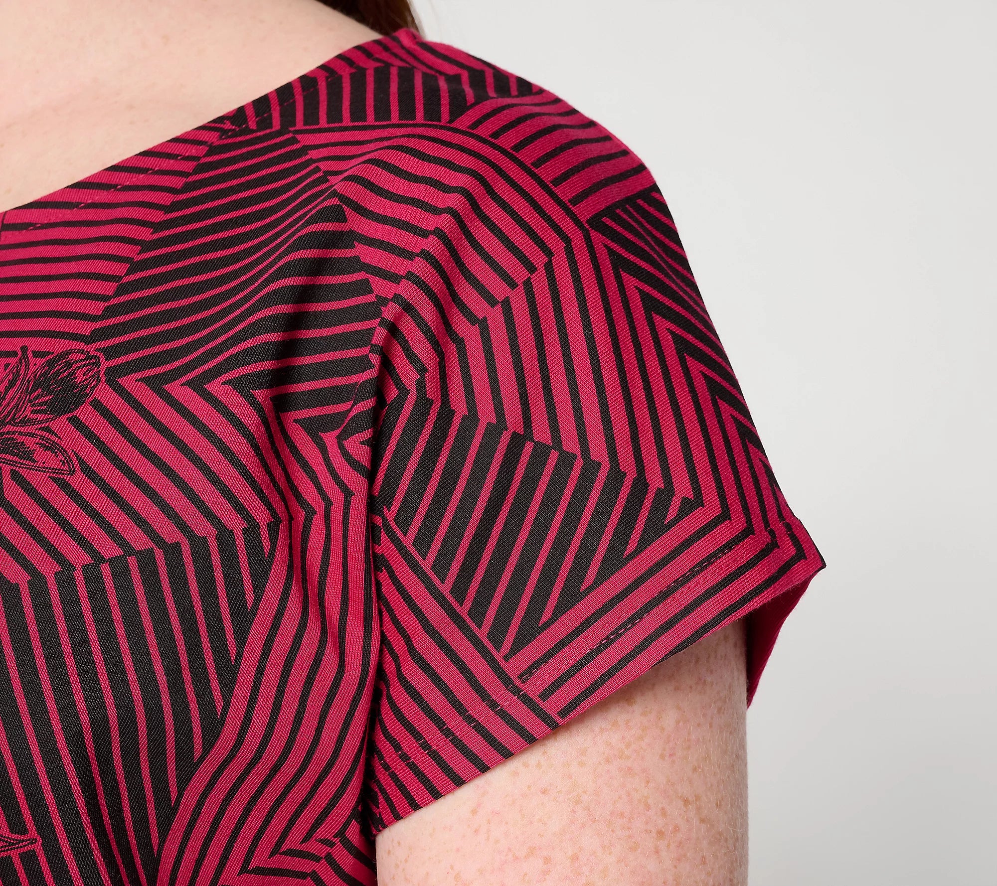 Attitudes by Renee Printed Moss Crepe Top (Copy)